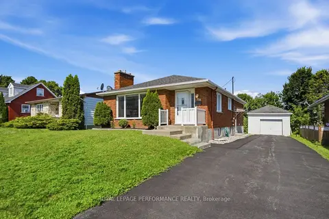 716 Cartier Boulevard