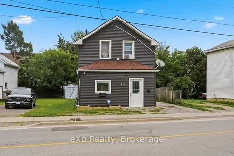 213 Station Street