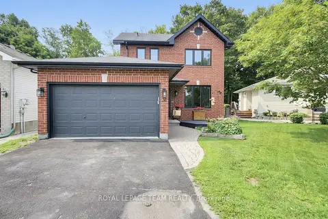 36 Steggall Crescent