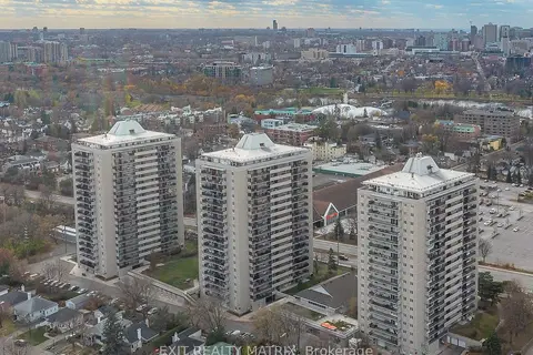 158 B McArthur Avenue 1204