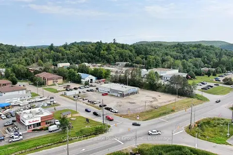 8 Valleyview Drive