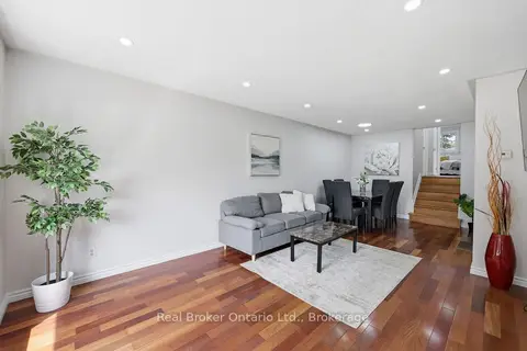 83 Commercial Street