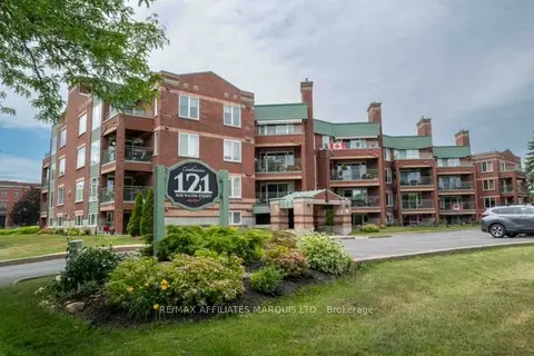 121 W Water Street W 312