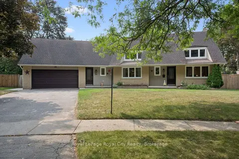 8 Berkley Place