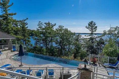 1869 Muskoka Rd 118 Highway W L207- B2