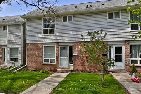 32 Mowat Boulevard 38