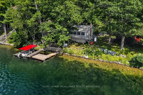 1403B Everett Lane