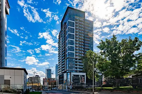 15 Queen Street S 610
