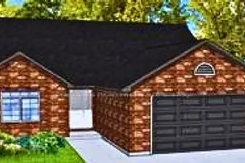 76 Riverside Trail