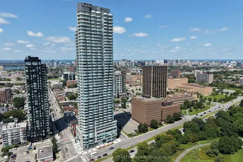 805 Carling Avenue 709