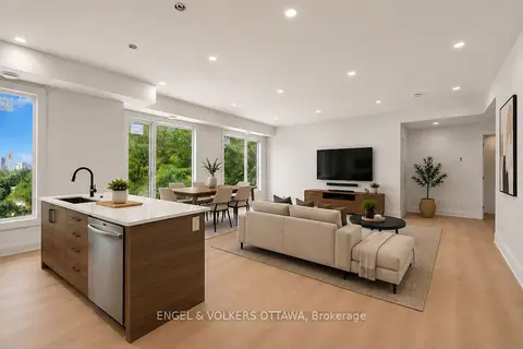 655 Donat Street N 10