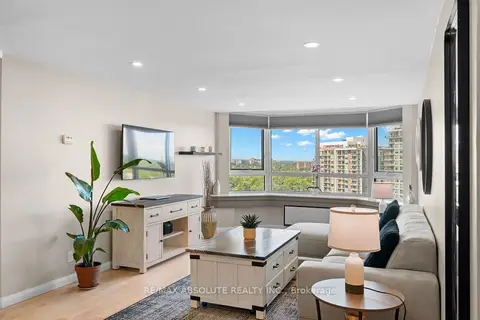 80 Sandcastle Drive 1109