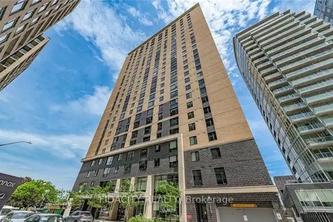 105 Champagne Avenue S 2908
