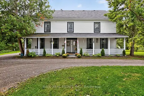 130 Front Street W
