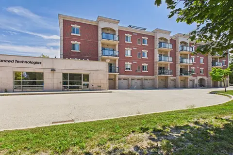 221 Adelaide Street 402