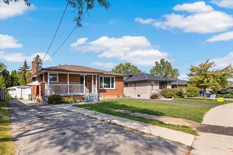 161 Hoover Crescent Lower