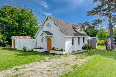 1242 Bruce Road 1 Road