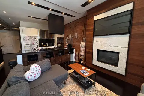 301 James Street N Upper