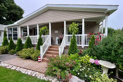 52 Cherokee Lane