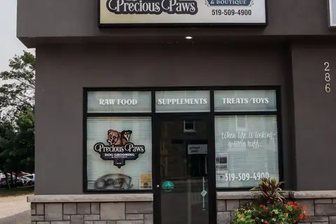 286 Main Street S A