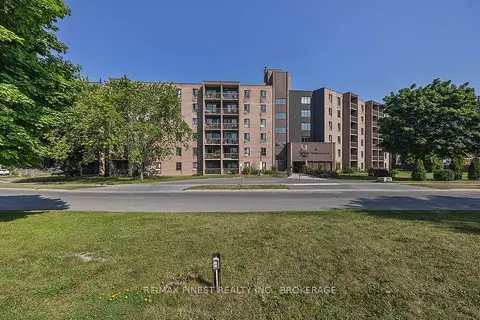 17 Eldon Hall Place 414