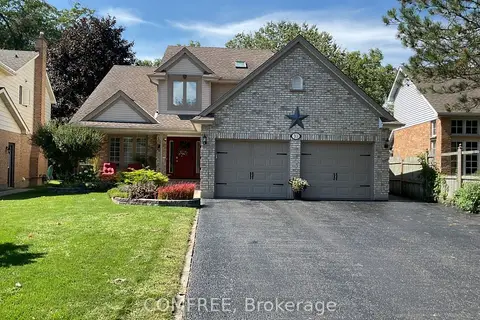 10 Sinclair Crescent