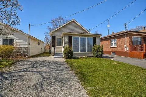 44 Churchill Street