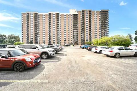 500 GREEN Road 701