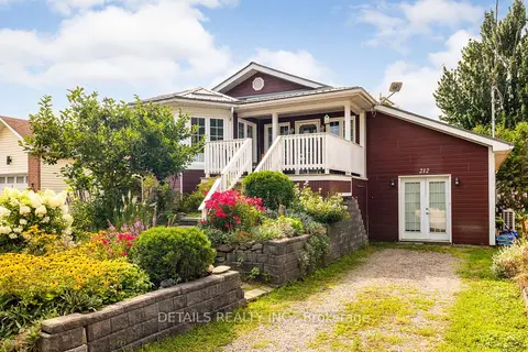 212 Wellington Street W