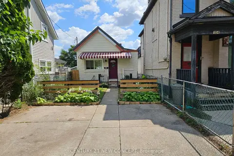106 Emerald Street N