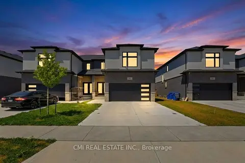 93 Eagle Street 10B