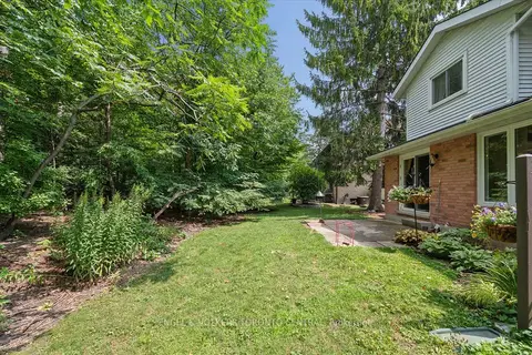 220 Kingswood Drive 7