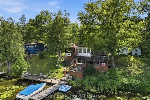 82 Canal Road