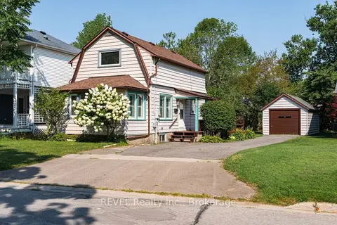 692 Lakeshore Road