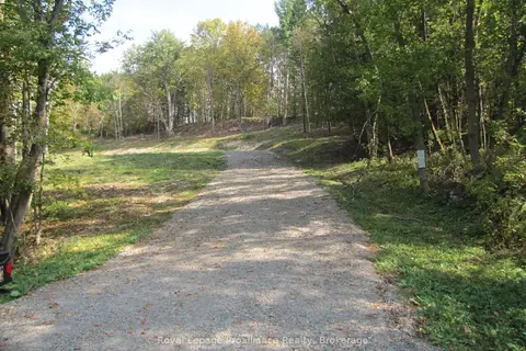 1054 Centre Line Road