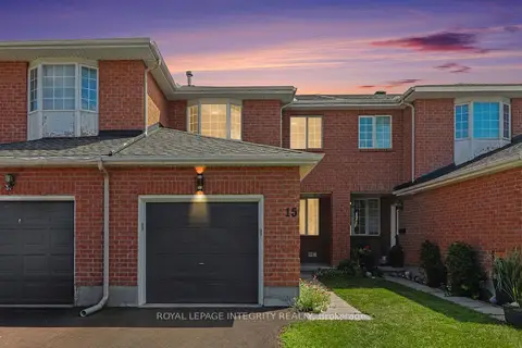 15 Angus Drive