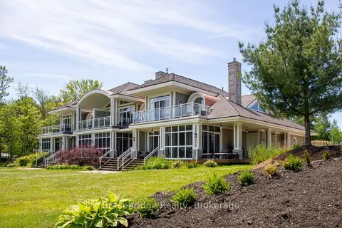 1869 Muskoka Road 118 Highway W G103-D1