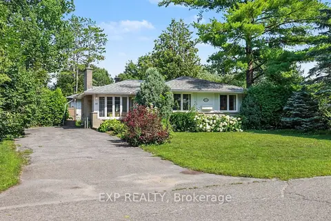 16 Elmsley Crescent