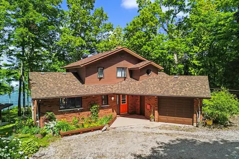 113 Sugarbush Crescent