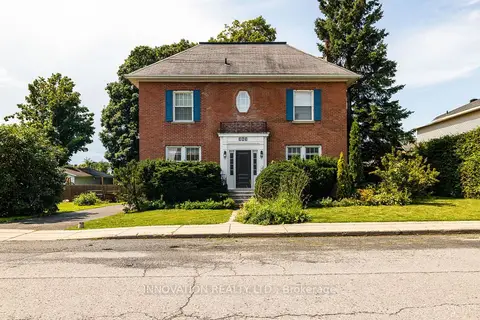 262 Bell Street
