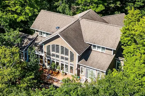 1041 Kingfisher Lane
