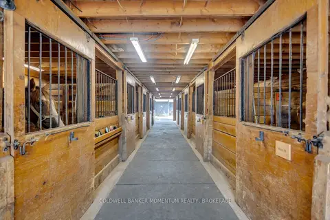 1684 4th Concession Road