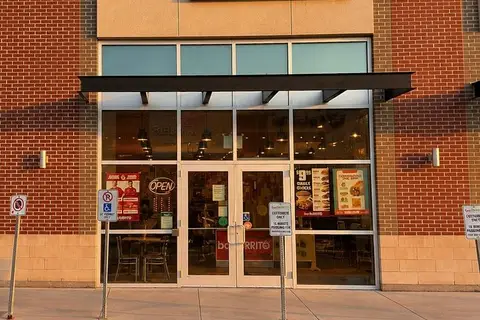336 Wellington Road 3
