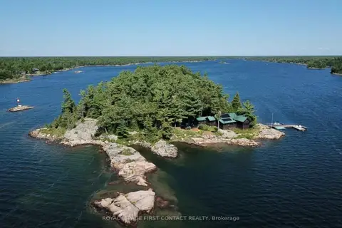 1 A207 Island