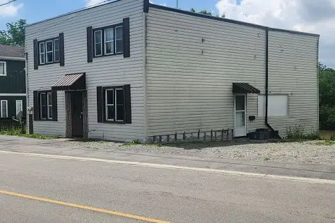 42 Riverside Drive