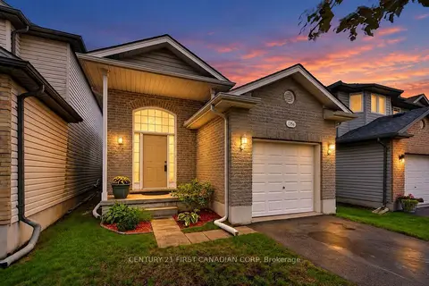 1354 Aspenridge Crescent