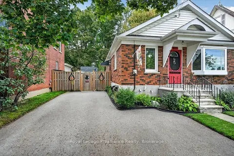 837 Sherburne Street