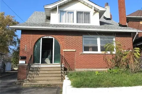 6165 BARKER Street 3