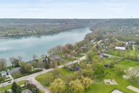 14662 Niagara River Parkway