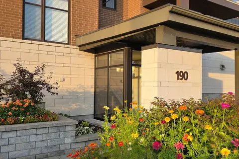 190 GUELPH Private 203